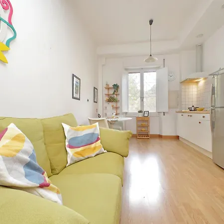 San Pietros Flat By Domusdimore