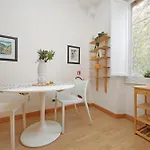 San Pietros Flat By Domusdimore Apartment