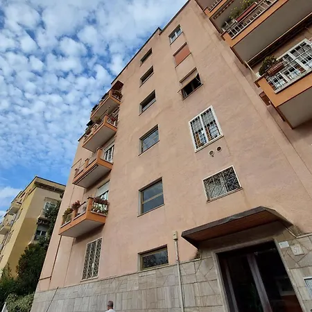 San Pietros Flat By Domusdimore Rome
